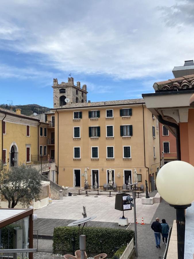 Hotel Astoria Garda  Exterior photo